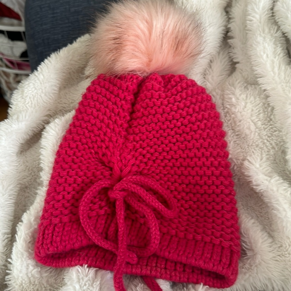 Juicy couture // hot pink beanie with light pink Pom Pom and tie front detail